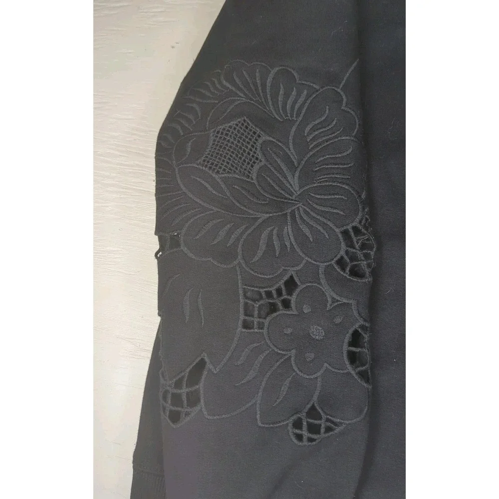 Bailey 44 Pullover‎ Sweater With Cut Out Flower Sleeves Unique Eyelet Large